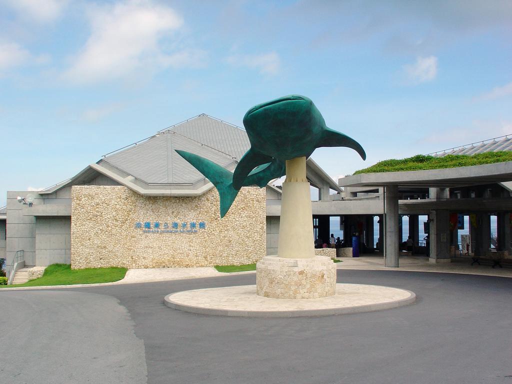 Motobu Green Park And Golf Course Exterior foto